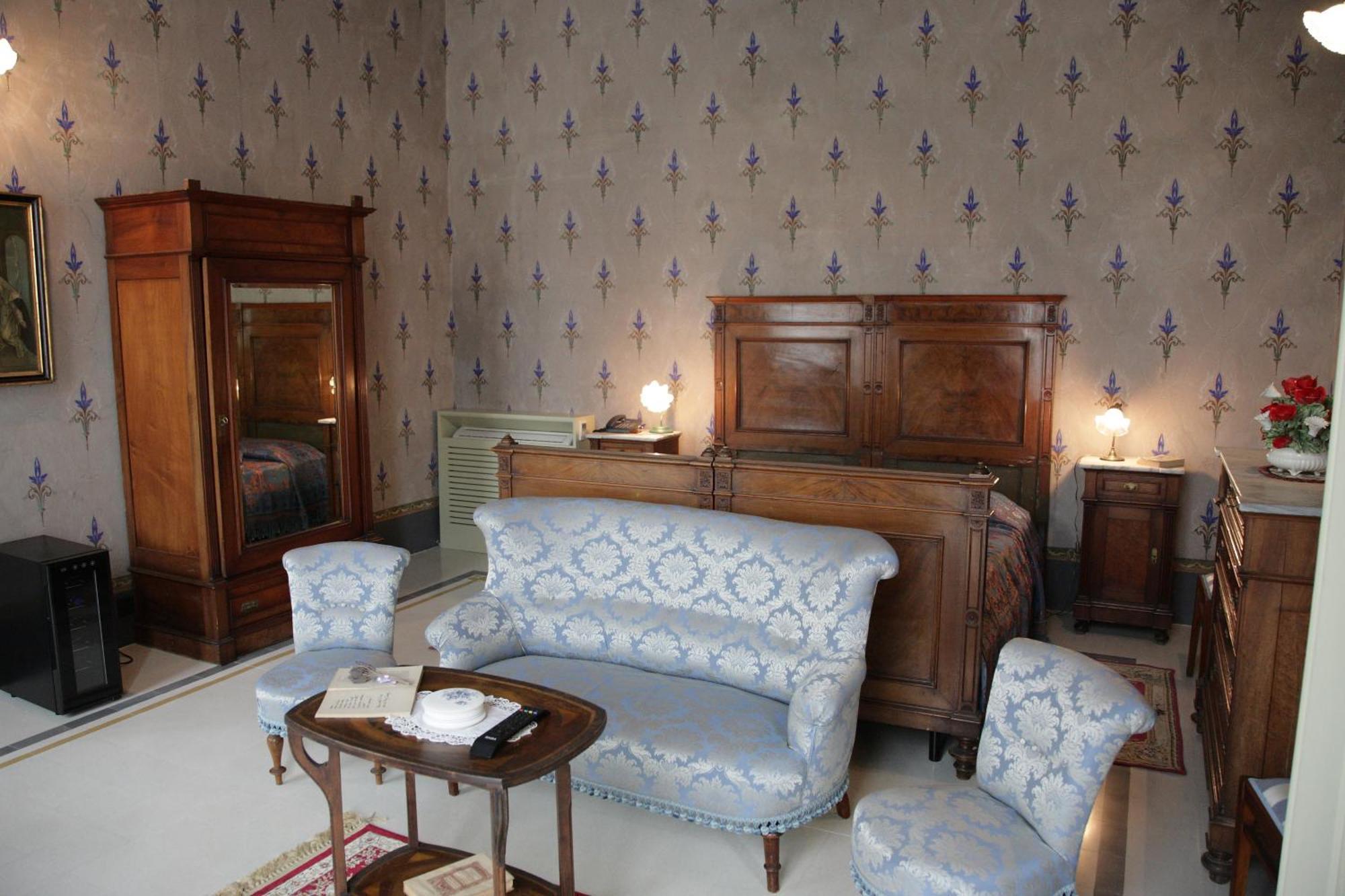 Residenza D'Epoca Regina D'Arborea Oristano Phòng bức ảnh