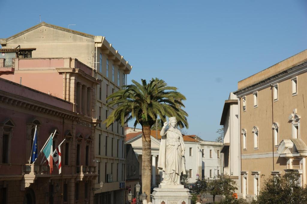 Residenza D'Epoca Regina D'Arborea Oristano Ngoại thất bức ảnh